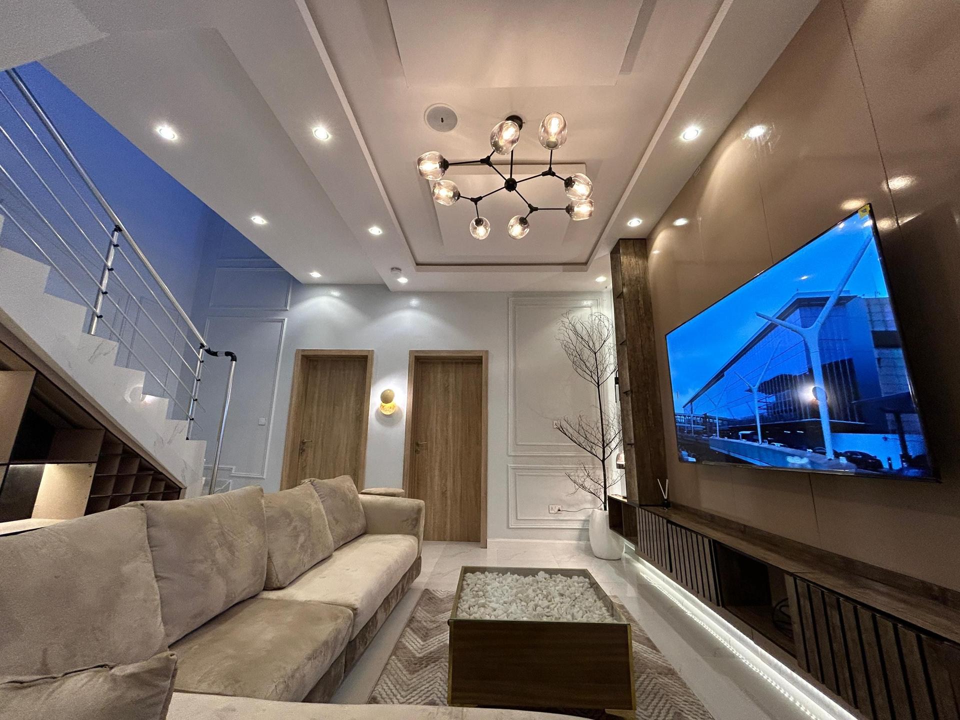 https://image.cityspacesandbookings.com/1762177231-4d04d5fa.jpeg