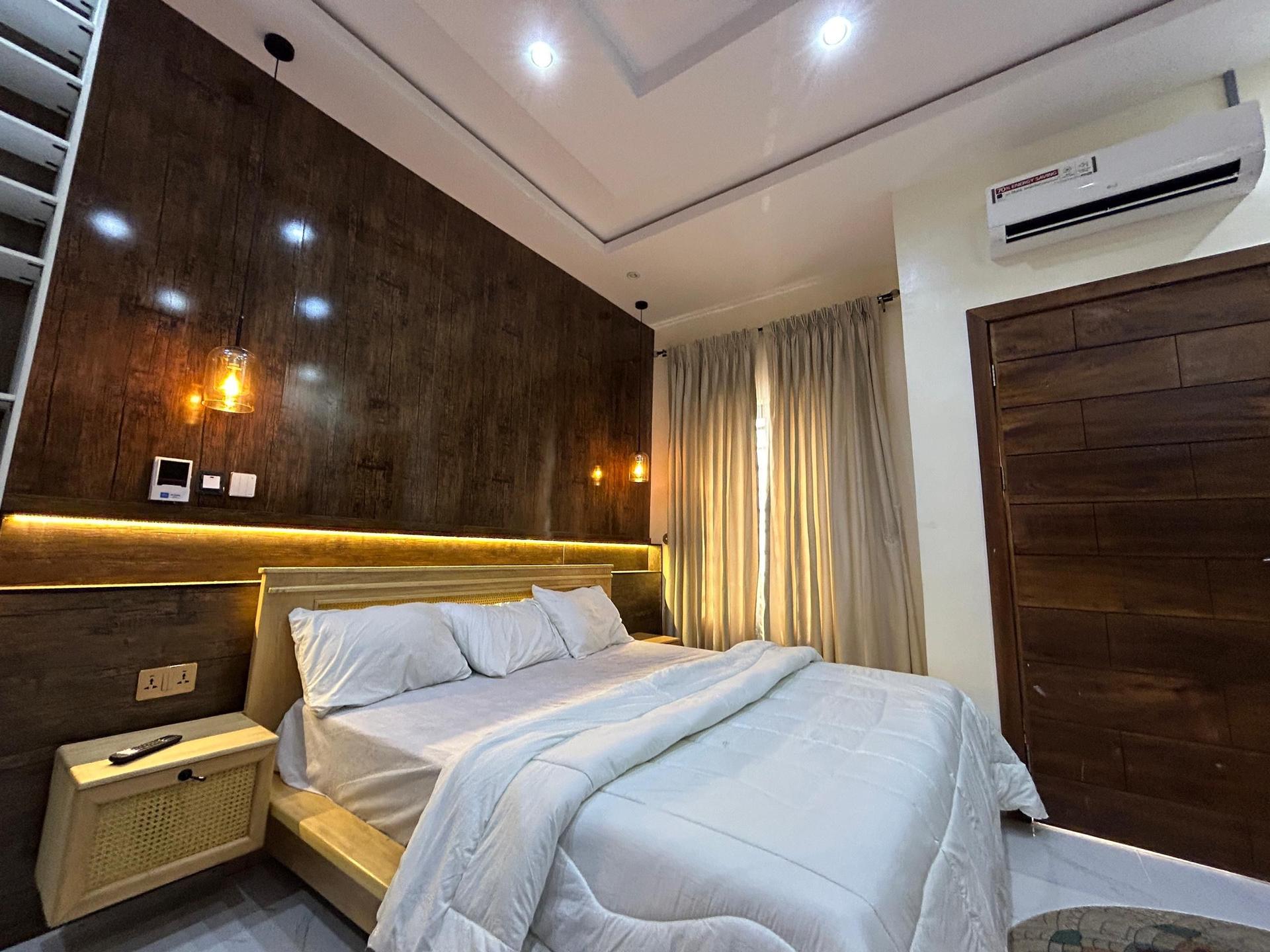 https://image.cityspacesandbookings.com/1762177232-cea71512.jpeg