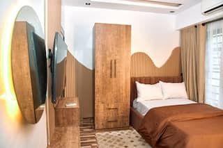 https://image.cityspacesandbookings.com/1790093121-2390d111.jpg