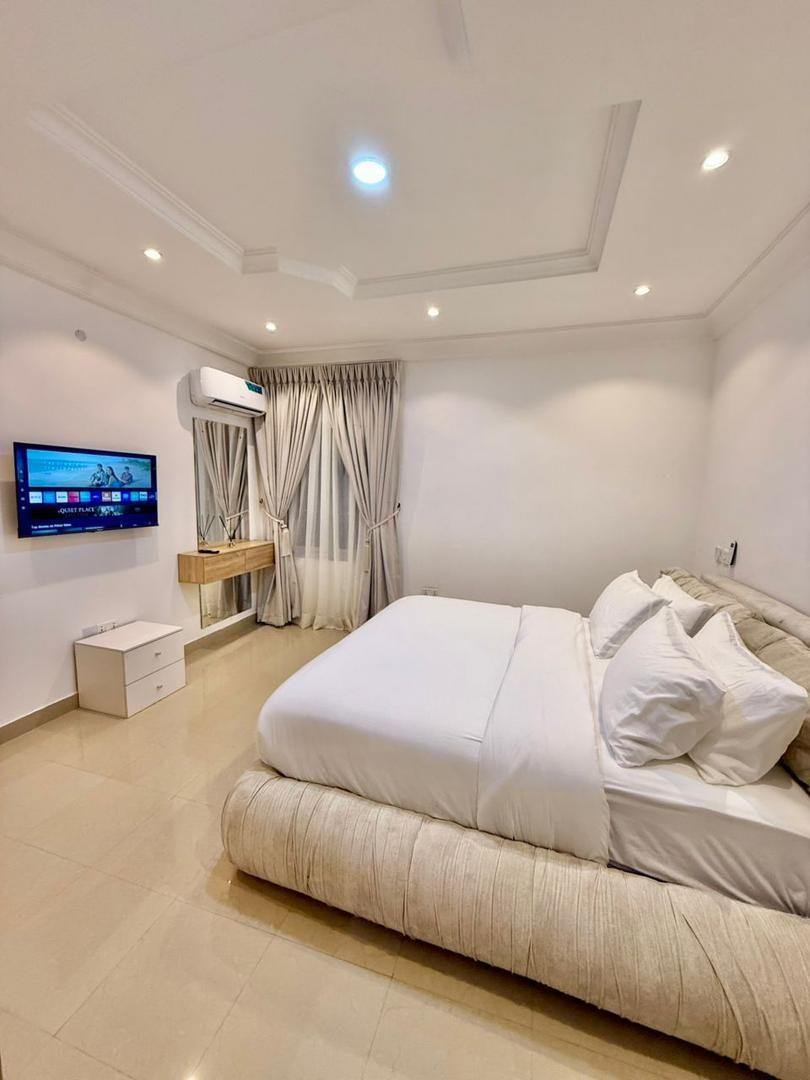 https://image.cityspacesandbookings.com/apartments/683e3c9654d71424f2ec1734/other/IMG_6285.jpeg