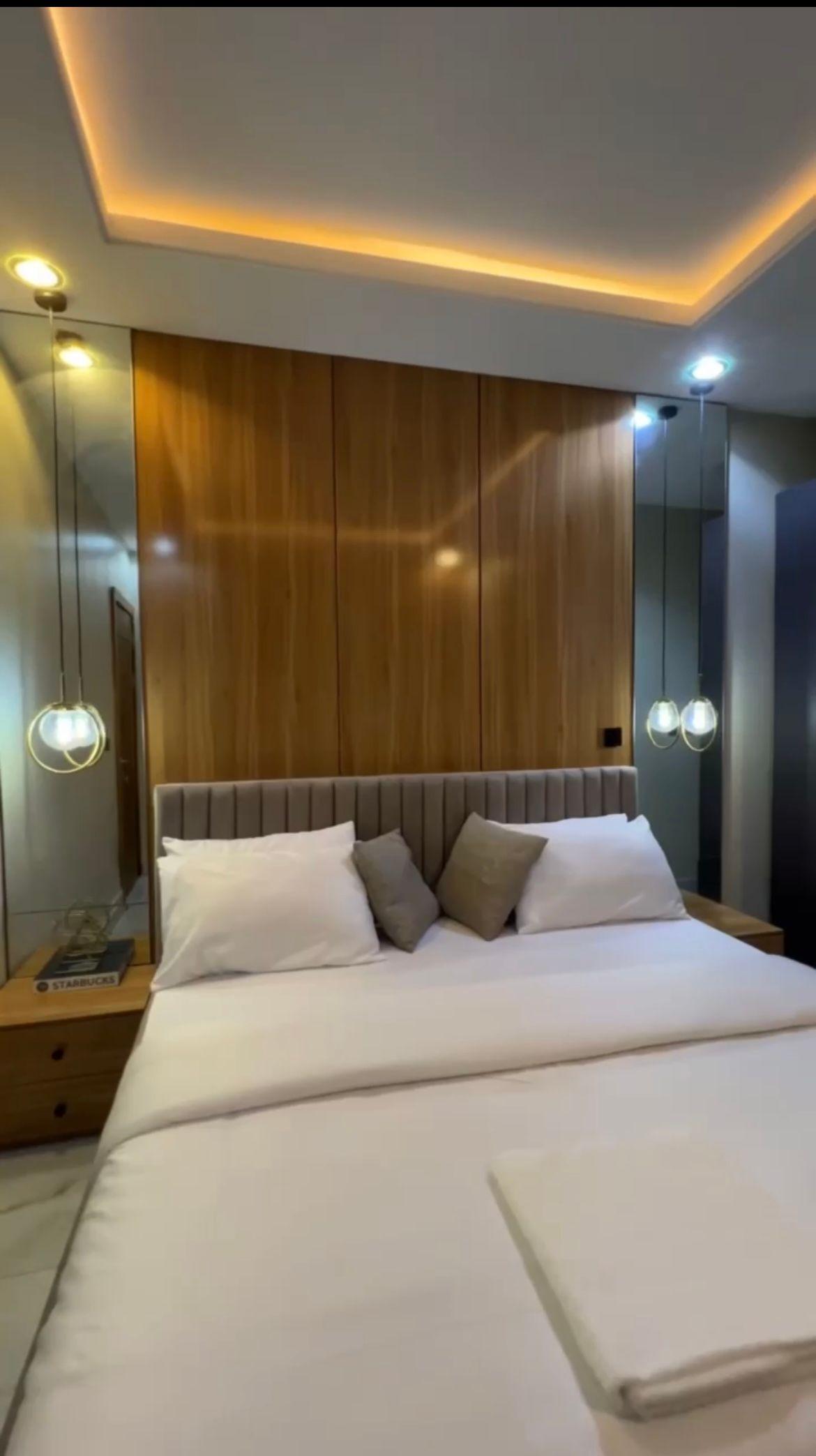 https://image.cityspacesandbookings.com/apartments/68cef4b5ba870733e130f25d/bedroom/IMG_4779.jpeg