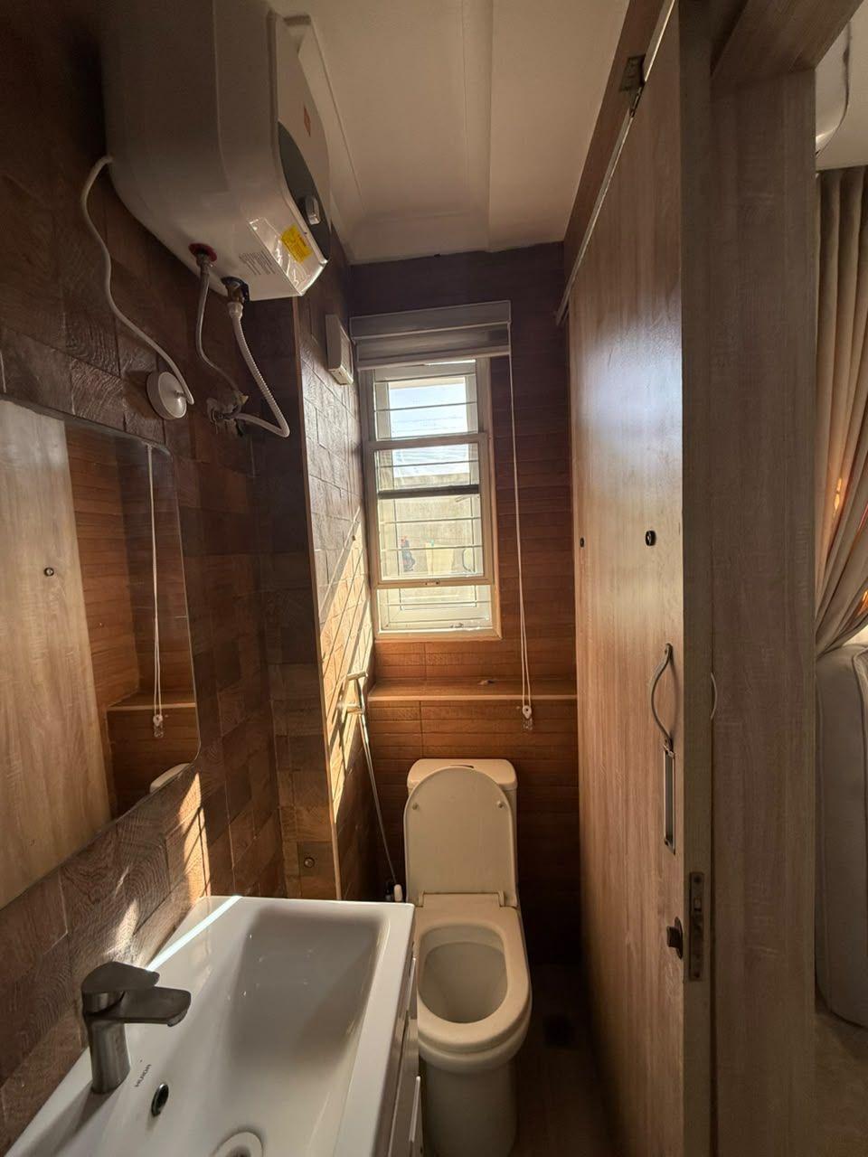 https://image.cityspacesandbookings.com/1790879789-a53e13a7.jpg