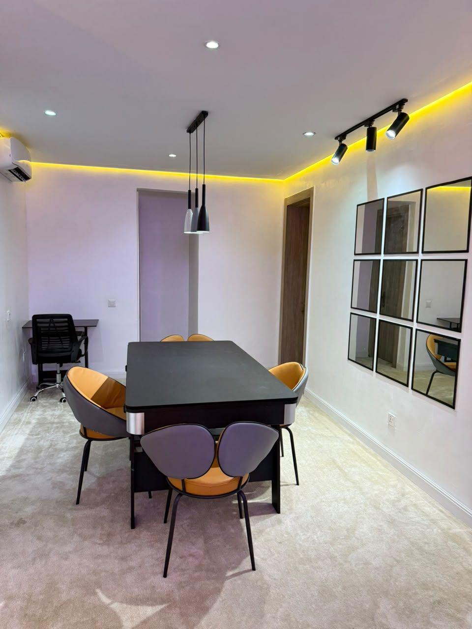 https://image.cityspacesandbookings.com/1790879847-035fa254.jpg