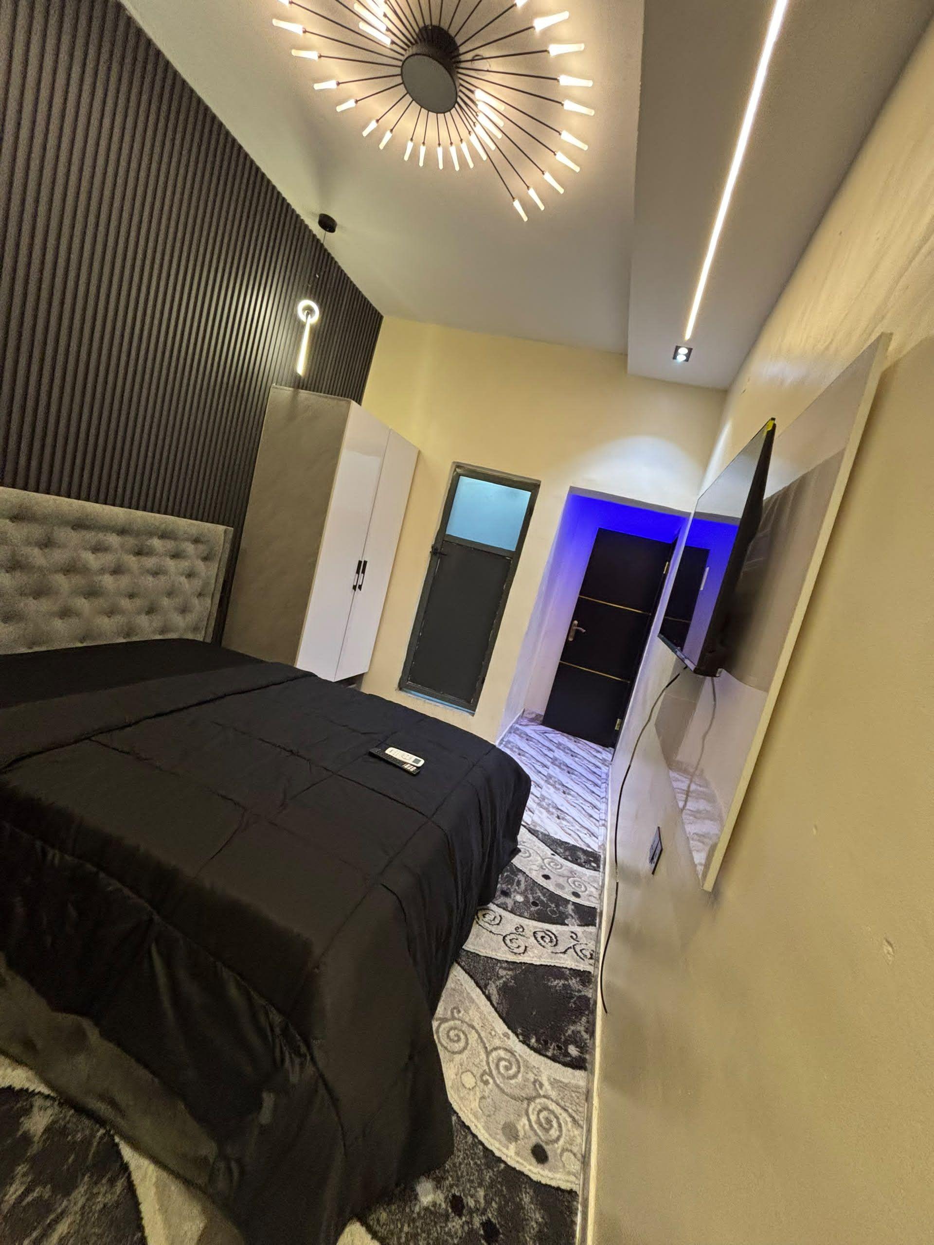 https://image.cityspacesandbookings.com/1791649262-3f984f93.jpg