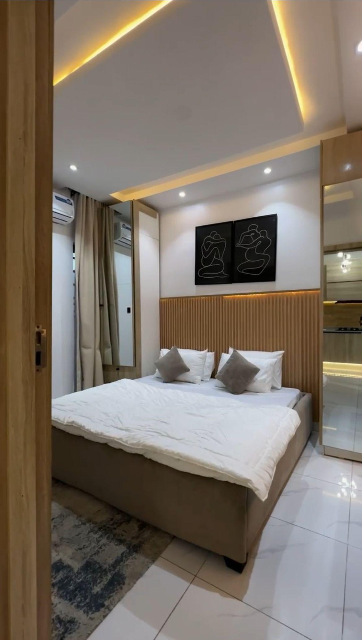 https://image.cityspacesandbookings.com/apartments/68d58a24601c6c92faae10cc/bedroom/IMG_4958_2025-09-25T18:31:09Z.jpeg