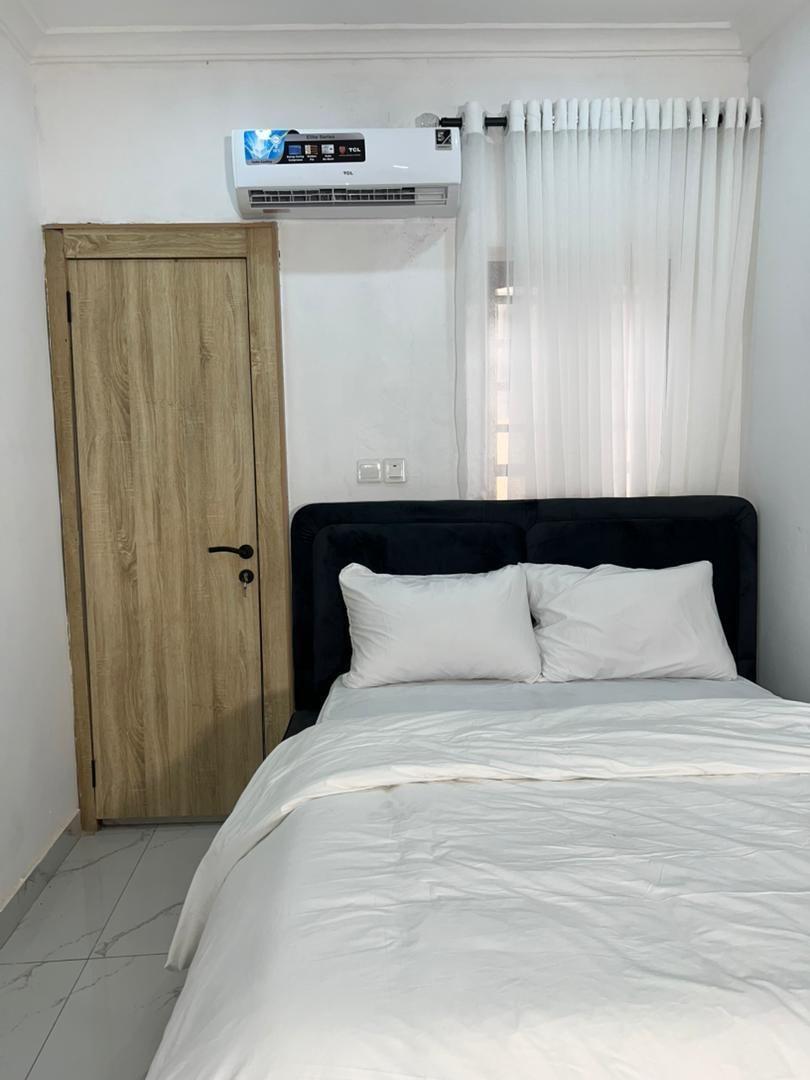 https://image.cityspacesandbookings.com/apartments/69ac311e1879ed87243ac234/bedroom/1772898779-423d1967.jpeg
