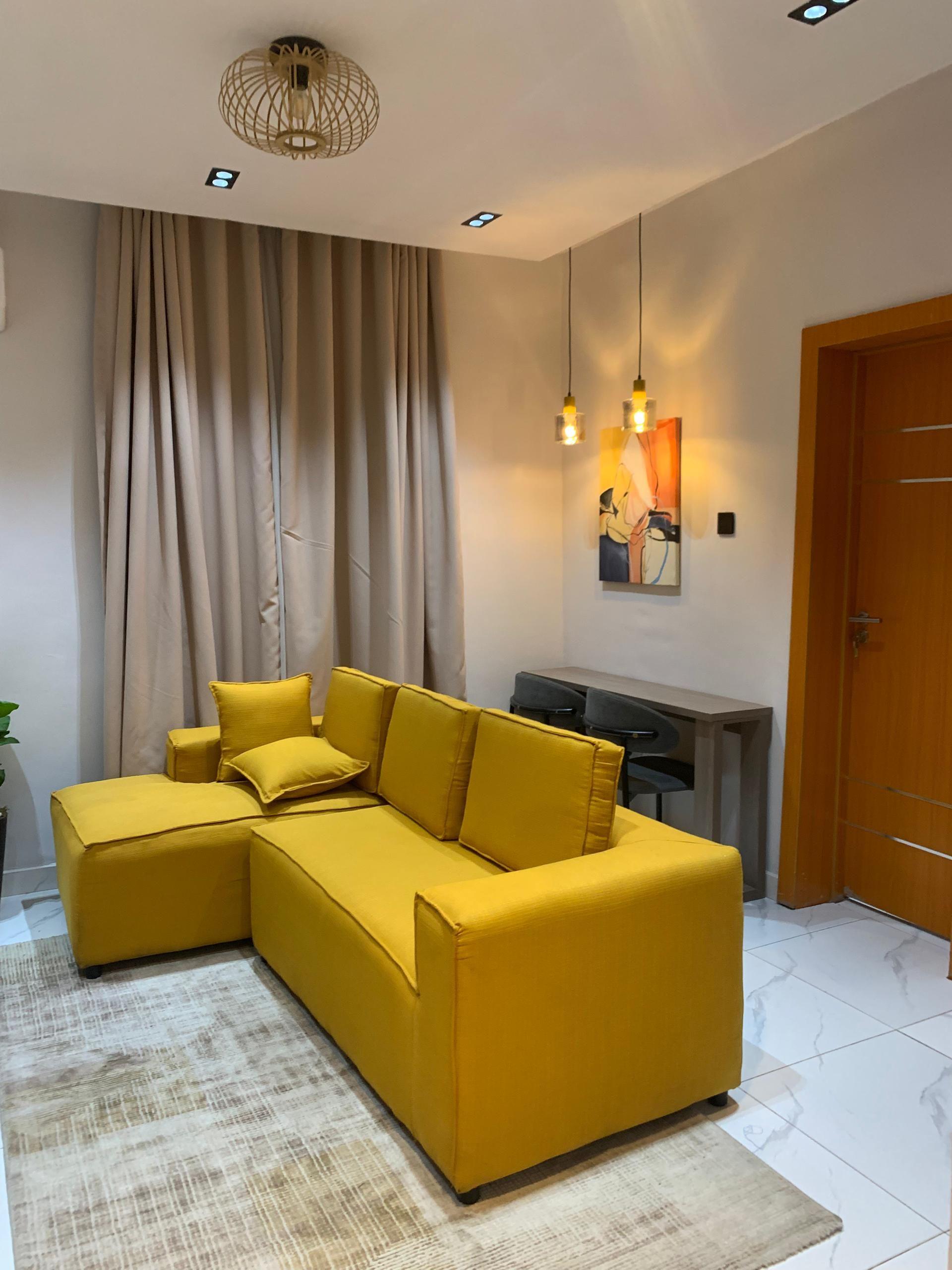 https://image.cityspacesandbookings.com/apartments/6a03c8009cbec3af5593dab2/bedroom/1778632959-54f0b5e0.jpg