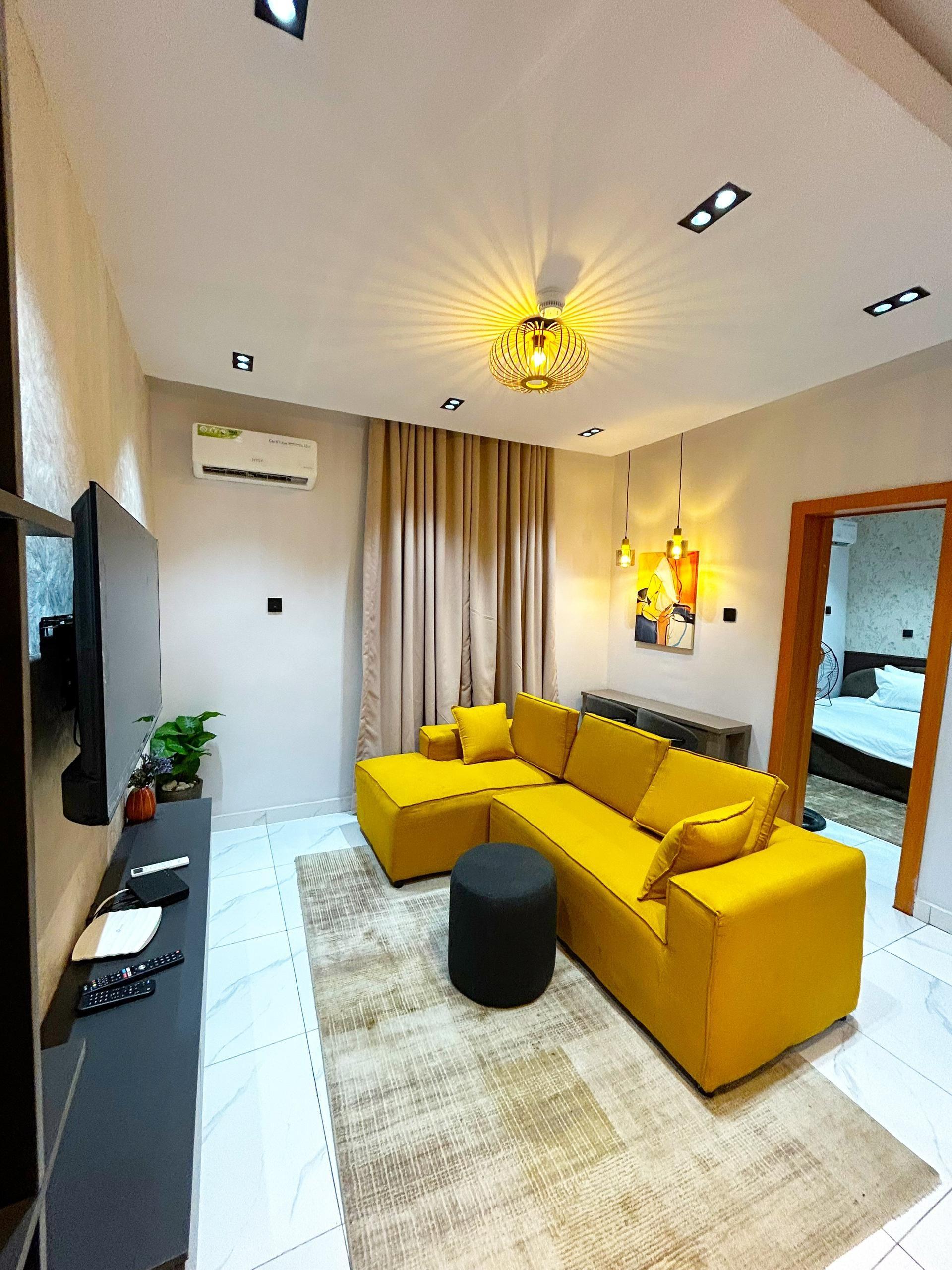 https://image.cityspacesandbookings.com/apartments/6a03c8009cbec3af5593dab2/bedroom/1778632959-e8f7b4fd.jpg