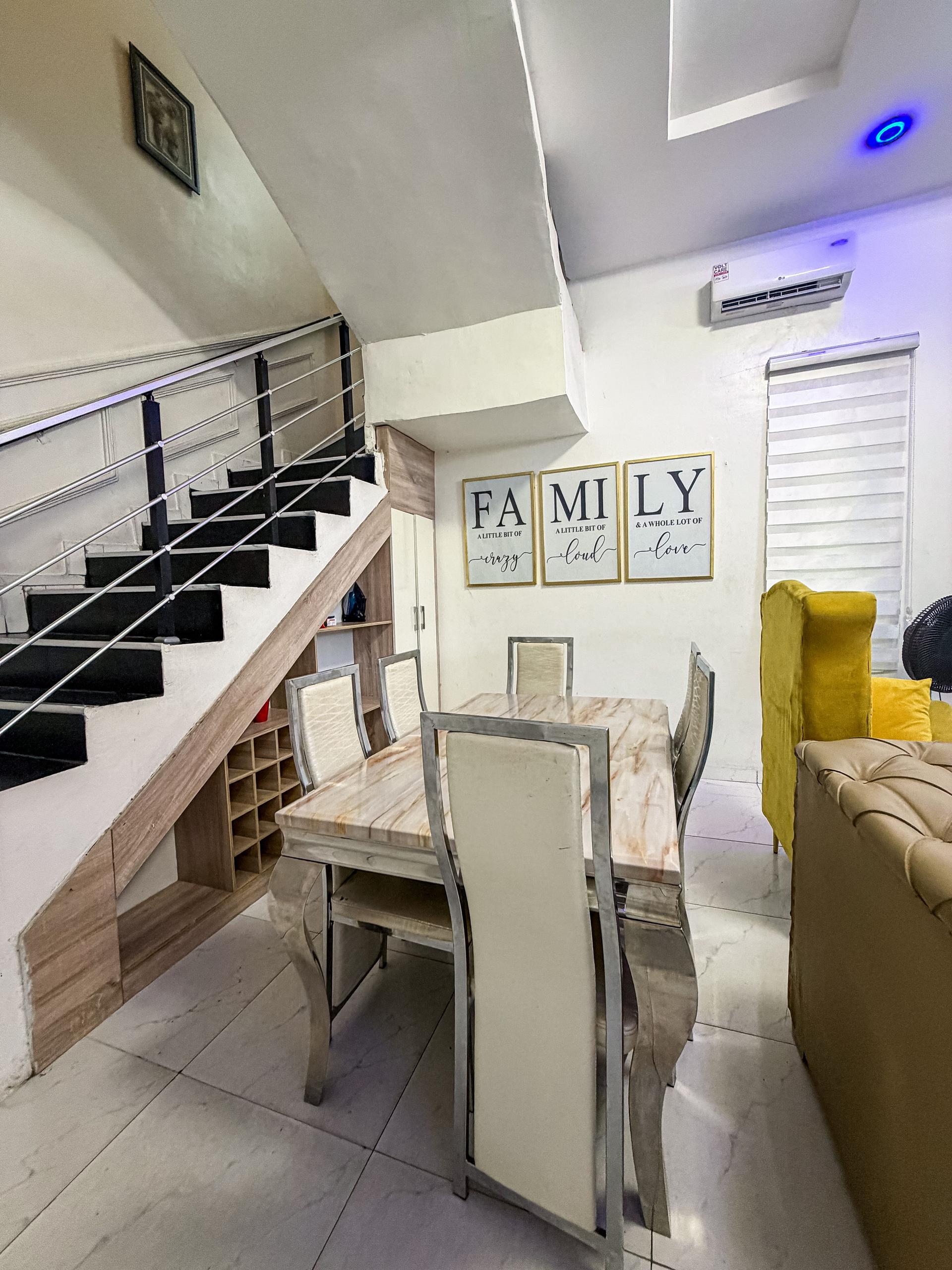 https://image.cityspacesandbookings.com/apartments/6ab2d90a49221dfc1b11967a/bedroom/1790105987-9e0eaa9f.jpeg