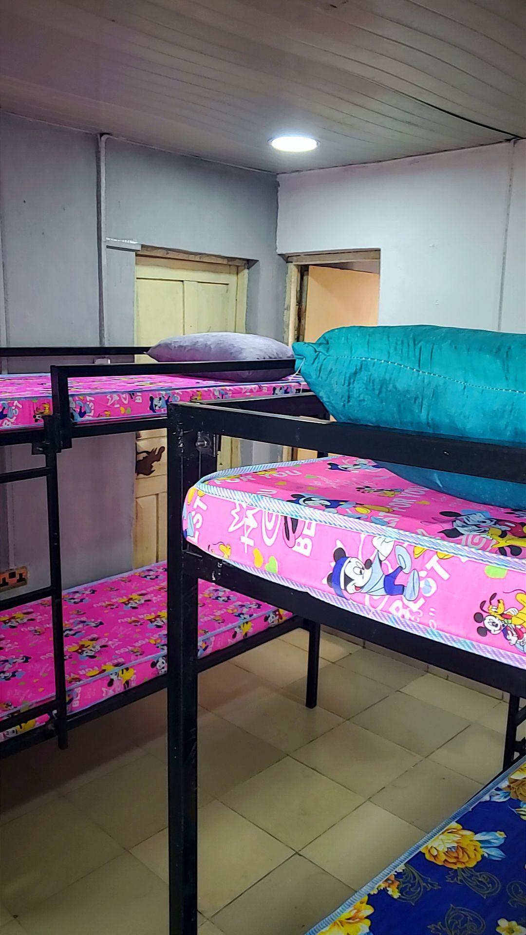 https://image.cityspacesandbookings.com/apartments/6ab92d8249221dfc1b1196a7/bedroom/1790520908-e2c89c26.jpg