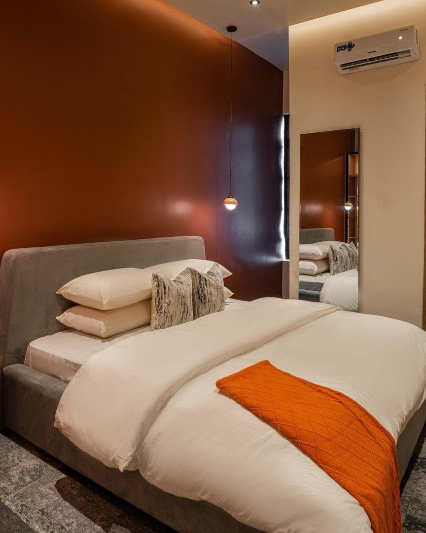 https://image.cityspacesandbookings.com/apartments/6ae081575edb9bfb9e7fbeb4/bedroom/1793098285-9ff819f9.jpg