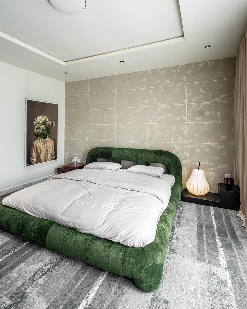 https://image.cityspacesandbookings.com/apartments/6ae083f85edb9bfb9e7fbeb9/bedroom/1793098828-62602b5c.jpg