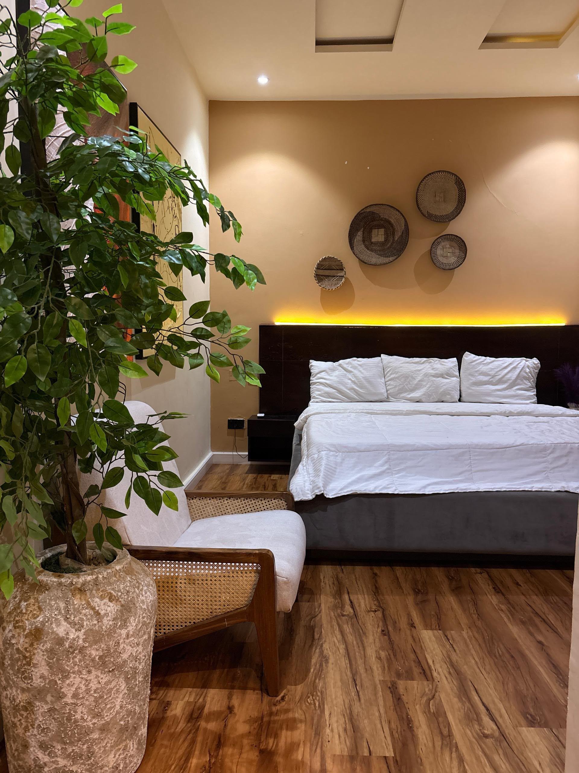 https://image.cityspacesandbookings.com/apartments/6ae5a8845edb9bfb9e7fbec5/bedroom/1793436186-784b8464.jpg