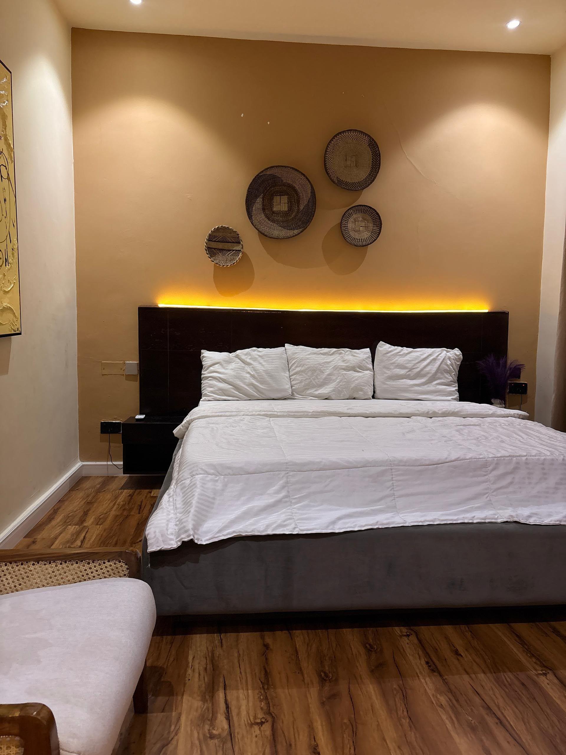 https://image.cityspacesandbookings.com/apartments/6ae5a8845edb9bfb9e7fbec5/bedroom/1793436186-ce9dc2bc.jpg